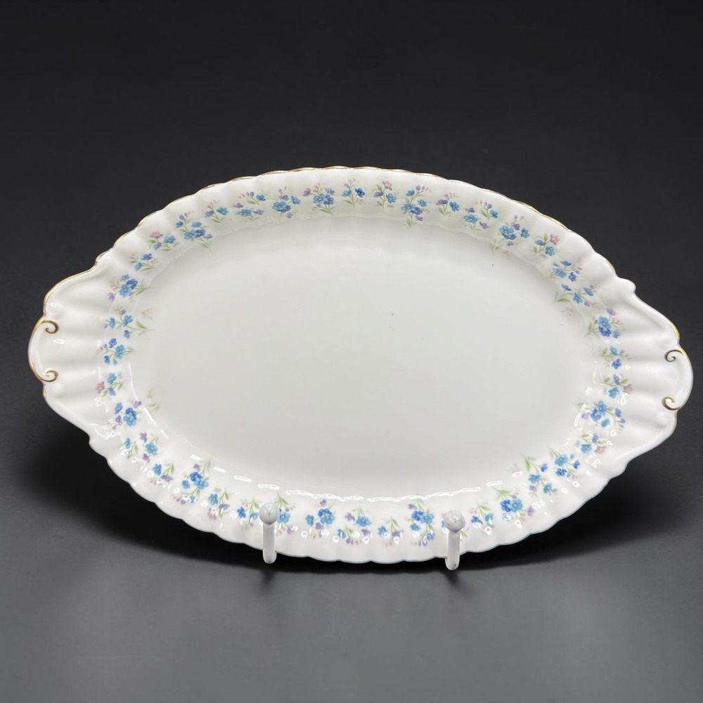 Royal Albert Memory Lane Pickle Dish Oval Serving Platter‎ Bone China England
